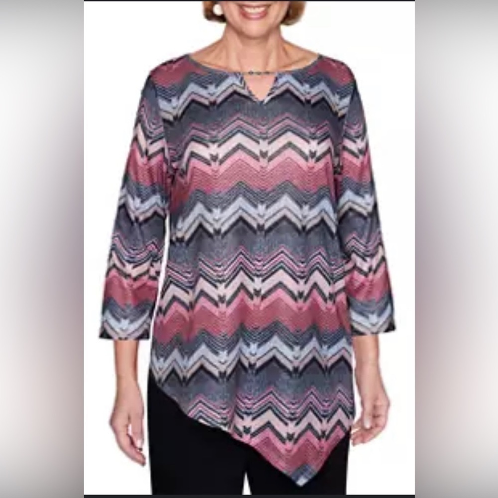 Alfred Dunner Women's Madison Avenue Textured Chevron Top